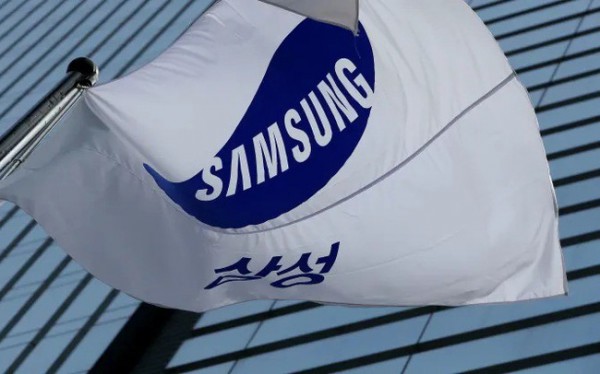 Samsung cấm nhân viên dùng ChatGPT