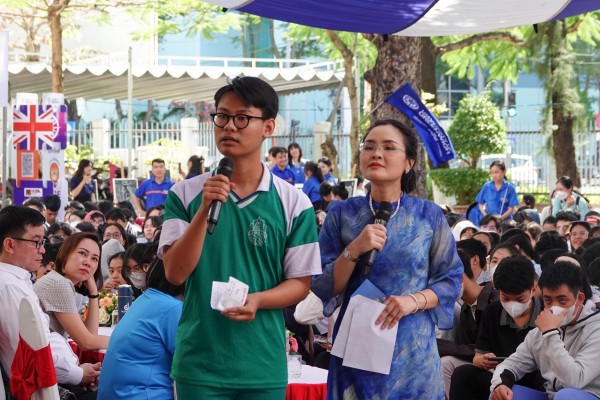 Học sinh Việt Nam cần lưu ý gì khi du học hiện nay?