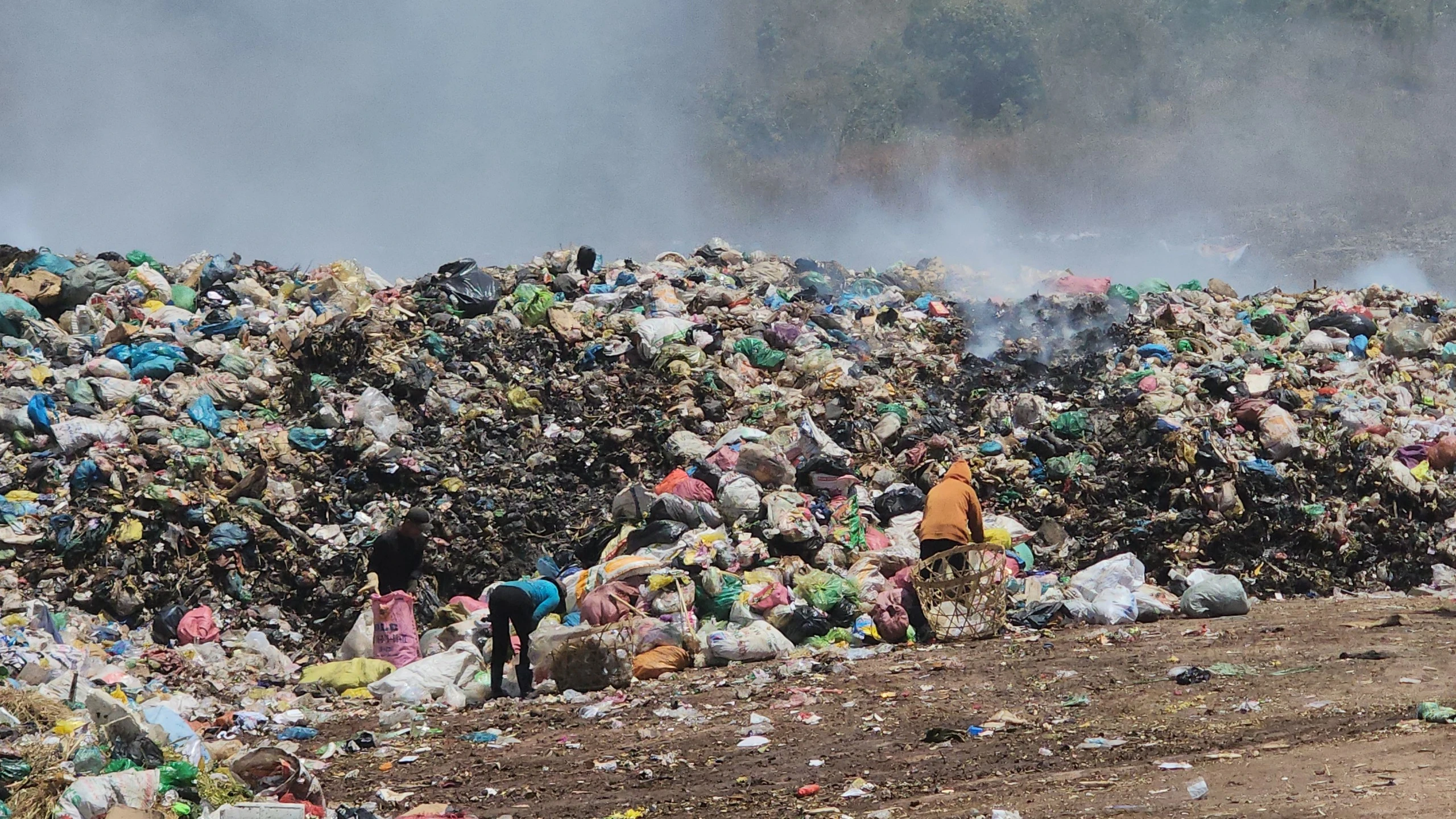 Lâm Đồng: Vì sao chưa thể đóng cửa bãi rác P