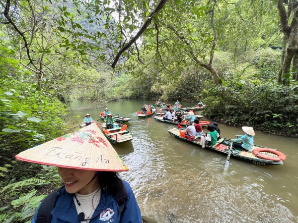 Thăm vùng lõi di sản Tràng An, thúc đẩy các tour du lịch liên kết các tỉnh đồng bằng sông Hồng