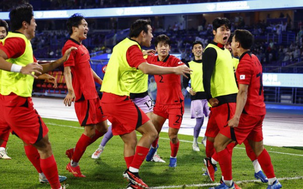 Olympic Hàn Quốc lần thứ 3 liên tiếp vô địch bóng đá nam ở ASIAD