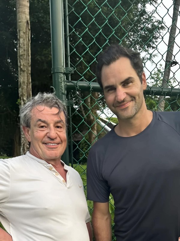 Huyền thoại Roger Federer sang Việt Nam du lịch, giao lưu với người hâm mộ tennis