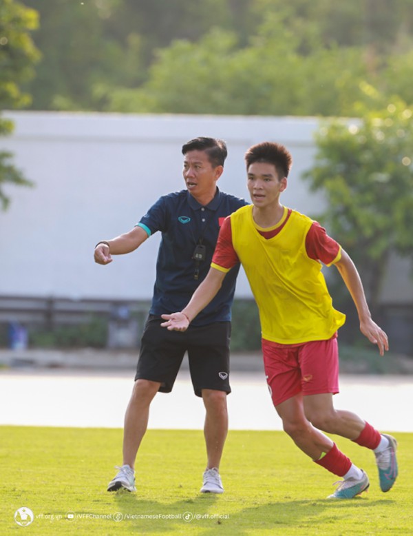 U17 Việt Nam thoải mái tinh thần trước trận gặp U17 Uzbekistan