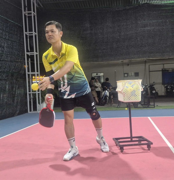 Muốn học pickleball miễn phí, nên đến đây và liên hệ người này… Muốn học pickleball miễn phí, nên đến đây và liên hệ người này…