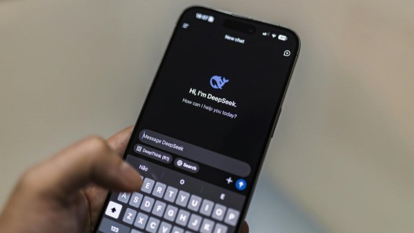 DeepSeek chứng minh trường học Trung Quốc “tốt hơn” phương Tây? DeepSeek chứng minh trường học Trung Quốc “tốt hơn” phương Tây?