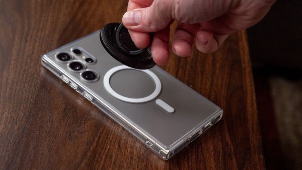 Tính năng đánh giá cao trên Galaxy S25 đang bị chỉ trích Tính năng đánh giá cao trên Galaxy S25 đang bị chỉ trích