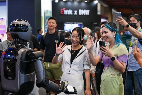COMPUTEX 2026 khép lại với hơn 111.000 khách tham quan, AI tiếp tục là tâm điểm COMPUTEX 2026 khép lại với hơn 111.000 khách tham quan, AI tiếp tục là tâm điểm