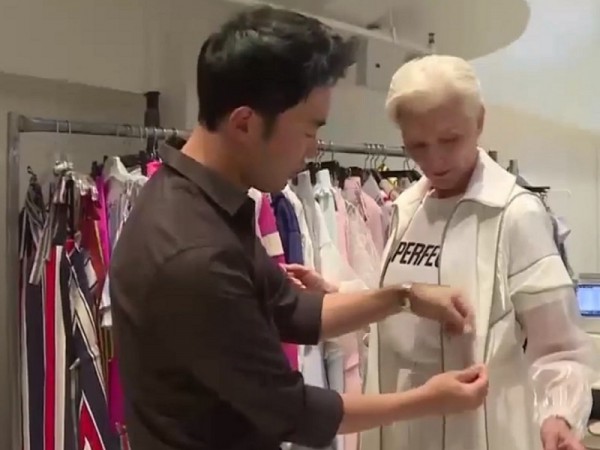 Chân dung người mẹ đa tài của tỷ phú Elon Musk Chân dung người mẹ đa tài của tỷ phú Elon Musk