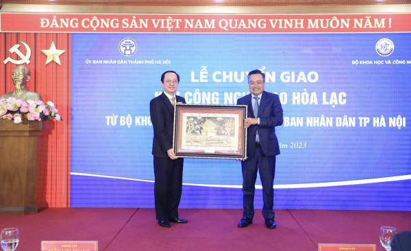 Chuyển giao Khu Công nghệ cao Hòa Lạc về UBND TP Hà Nội quản lý