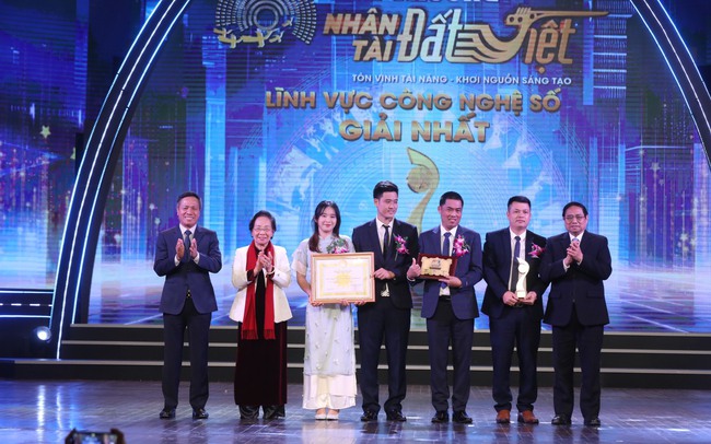 Giải thưởng Nhân tài Đất Việt 2023: Phần mềm số hóa và mô phỏng DKS - SINOVA giành quán quân  lĩnh vực Công nghệ số