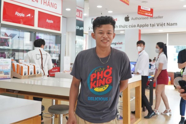 Khách hàng nói gì khi chọn mua điện thoại tại Di Động Việt?
