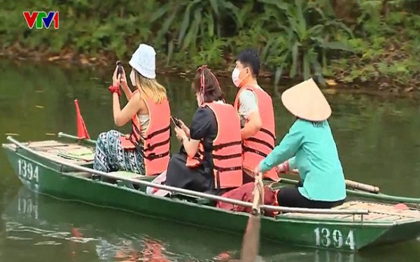 Lưu lượng cuộc gọi tăng mạnh đợt nghỉ lễ Lưu lượng cuộc gọi tăng mạnh đợt nghỉ lễ