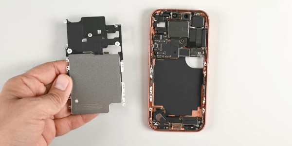 Lý do Apple chưa đưa pin Silicon-Carbon lên iPhone?