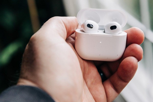 Mặt tối của AirPods mà Apple không bao giờ muốn nhắc đến