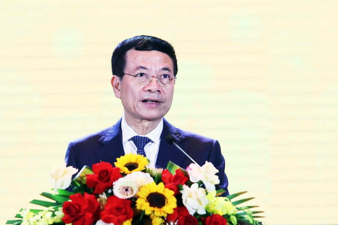 Phó Thủ tướng Trần Hồng Hà: Chính phủ sẽ trở thành "nhà đặt hàng lớn nhất" để tạo đầu ra cho doanh nghiệp số