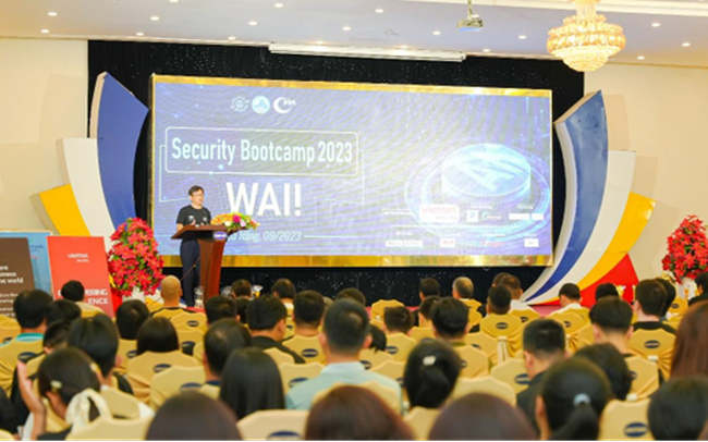 Security Bootcamp 2023: Khi các chuyên gia bảo mật cùng trao đổi với AI