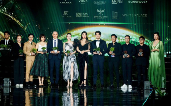 Sự xuất hiện của các đối tác công nghệ tiên phong trong các cuộc thi sắc đẹp Việt Nam
