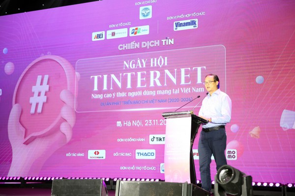 Tinternet: Nâng cao ý thức và trách nhiệm người dùng Việt Nam khi tham gia Internet