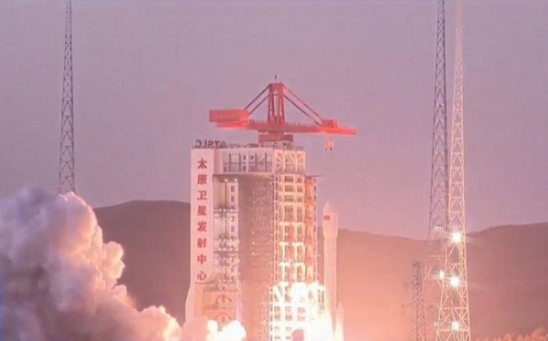 Trung Quốc phóng thành công vệ tinh Thiên Hội-5