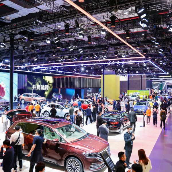 Trung Quốc tiên phong xu hướng xe ô tô điện