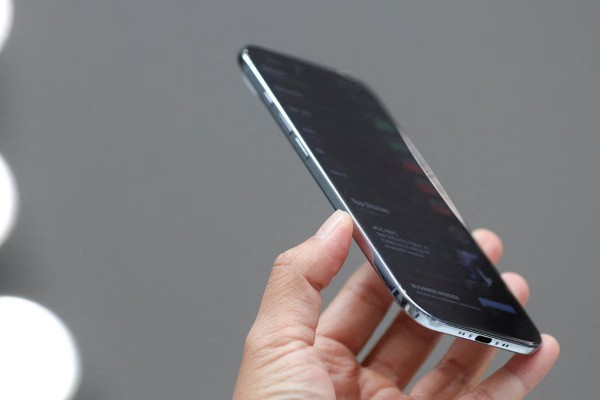 Xiaomi thừa nhận gặp khó với điện thoại siêu mỏng như iPhone Air Xiaomi thừa nhận gặp khó với điện thoại siêu mỏng như iPhone Air