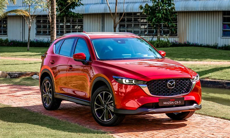 10 ô tô bán chạy nhất Việt Nam tháng 8.2023: Mazda CX-5 soán ngôi Mitsubishi Xpander