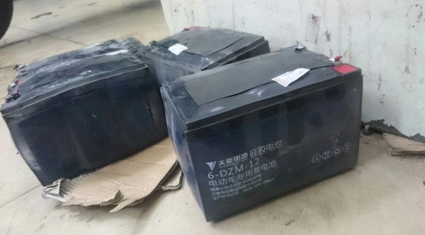 3 dấu hiệu cho thấy bình ắc-quy xe máy cần thay thế