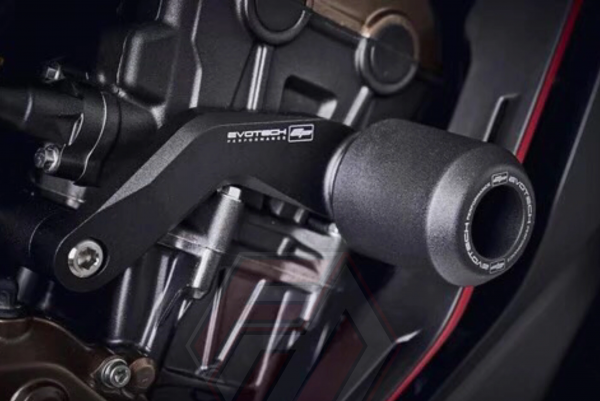 3 lưu ý khi mua gù chống đổ cho mô tô, xe máy