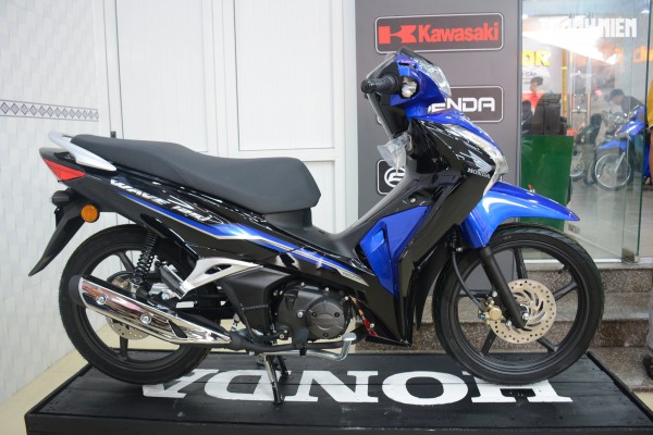 4 mẫu xe máy nhập khẩu Malaysia về Việt Nam cạnh tranh xe Thái Lan 4 mẫu xe máy nhập khẩu Malaysia về Việt Nam cạnh tranh xe Thái Lan