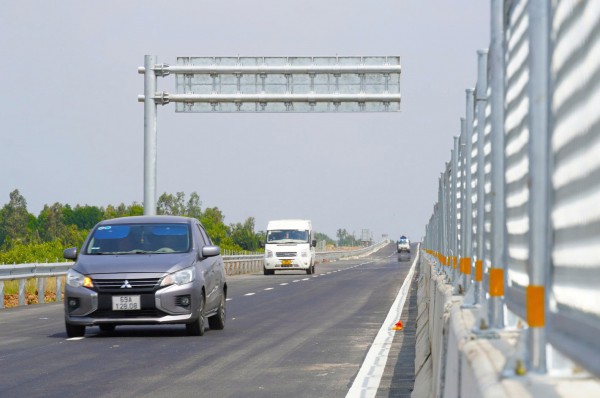 4 yếu tố then chốt giúp ô tô tiết kiệm nhiên liệu khi đi đường dài