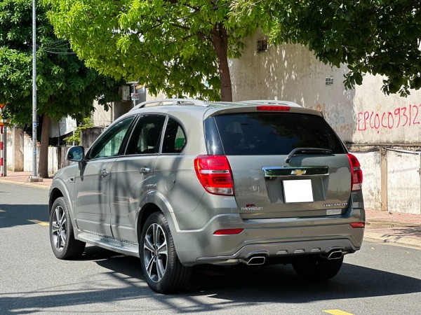 400 triệu mua ô tô 7 chỗ: Xe Mỹ Chevrolet Captiva có phải 'món hời'? 400 triệu mua ô tô 7 chỗ: Xe Mỹ Chevrolet Captiva có phải 'món hời'?