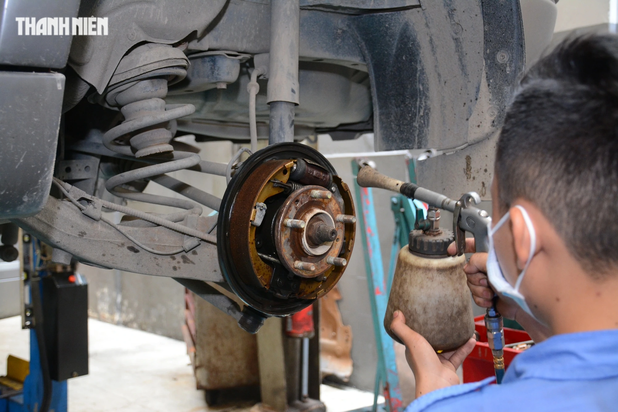 5 dấu hiệu cảnh báo má phanh ô tô bị mòn, cần thay thế 5 dấu hiệu cảnh báo má phanh ô tô bị mòn, cần thay thế