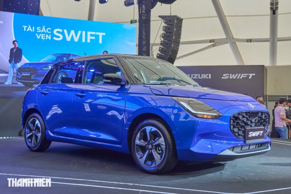 5 mẫu xe hybrid tự sạc tiết kiệm xăng nhất Việt Nam