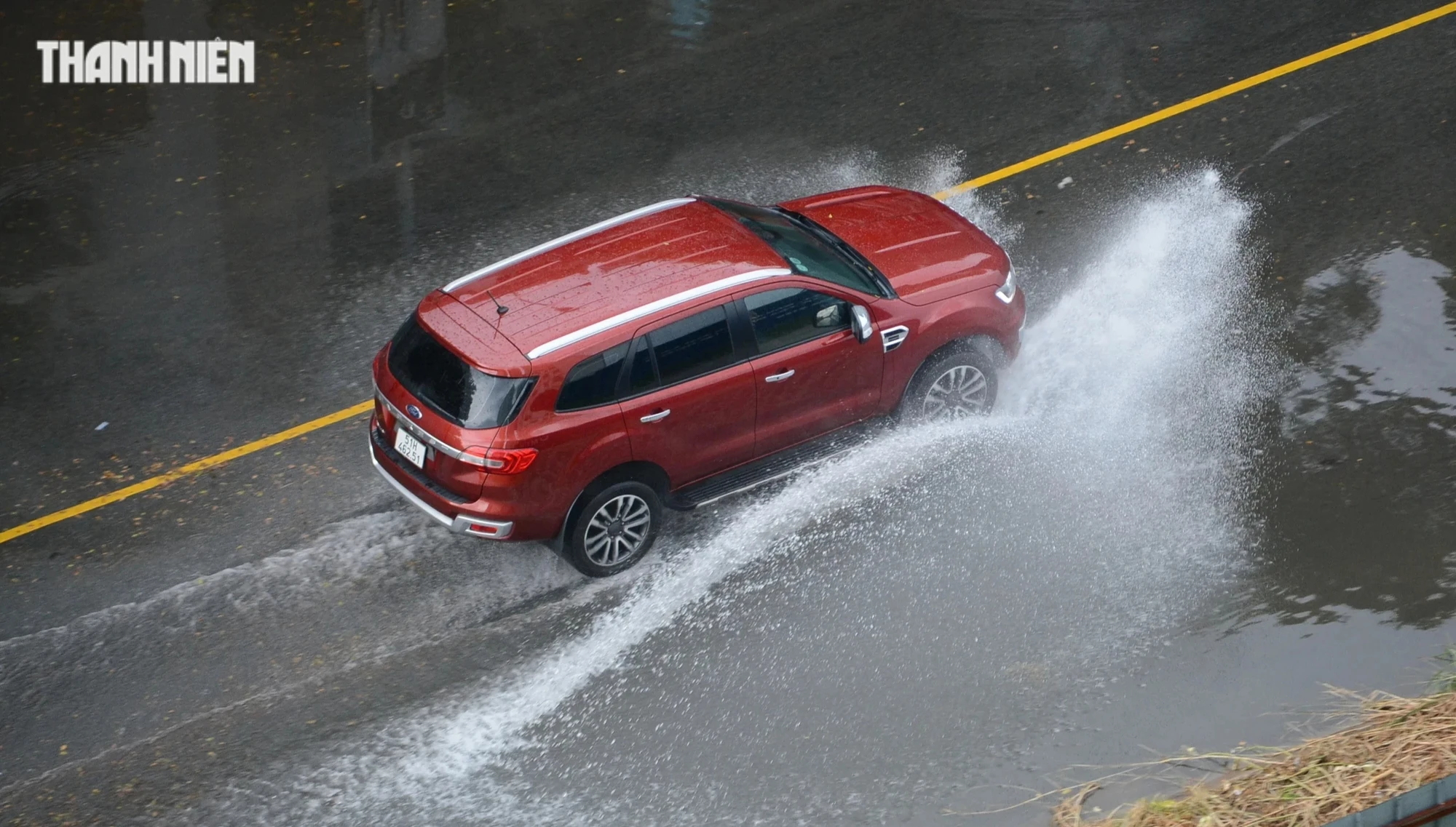 5 sự cố thường xảy ra khi lái ô tô dưới trời mưa