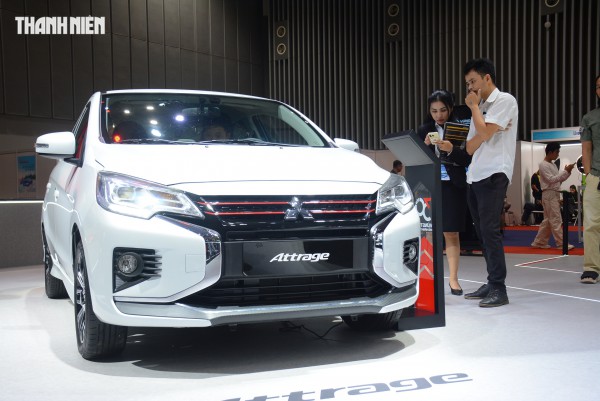 7 mẫu xe sedan còn cung cấp phiên bản số sàn tại Việt Nam