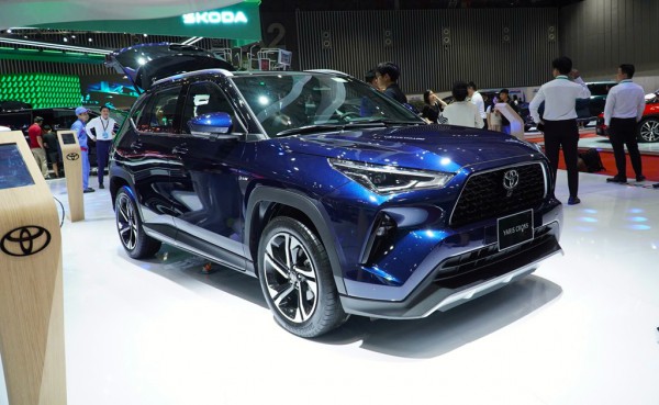 Bộ 3 Toyota Vios, Veloz Cross và Yaris Cross có bản đặc biệt, giới hạn 1.000 xe Bộ 3 Toyota Vios, Veloz Cross và Yaris Cross có bản đặc biệt, giới hạn 1.000 xe