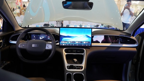 Bộ đôi SUV Geely EX2, EX5 gia nhập thị trường Việt Nam, giá từ 459 triệu Bộ đôi SUV Geely EX2, EX5 gia nhập thị trường Việt Nam, giá từ 459 triệu