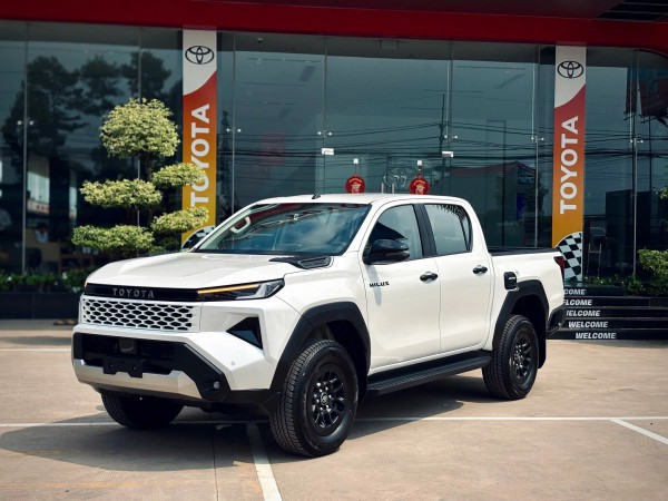 Bộ đôi xe bán tải Ford Ranger, Toyota Hilux đều thuộc nhóm ô tô tải thông dụng Bộ đôi xe bán tải Ford Ranger, Toyota Hilux đều thuộc nhóm ô tô tải thông dụng