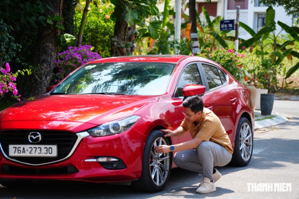CSGT cảnh báo sai lầm của tài xế sau nhiều vụ nổ lốp trên cao tốc CSGT cảnh báo sai lầm của tài xế sau nhiều vụ nổ lốp trên cao tốc