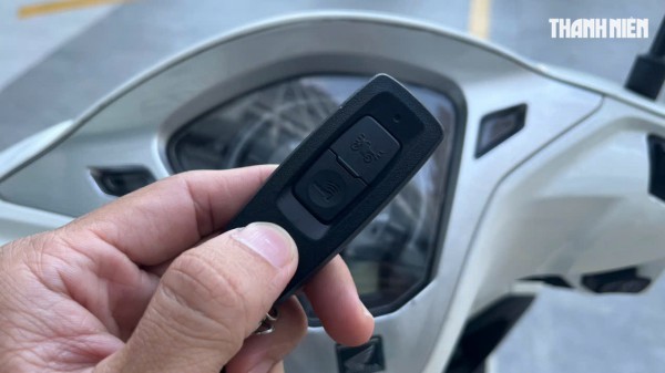 Cách nhận biết chìa khóa thông minh smartkey xe máy sắp hết pin Cách nhận biết chìa khóa thông minh smartkey xe máy sắp hết pin