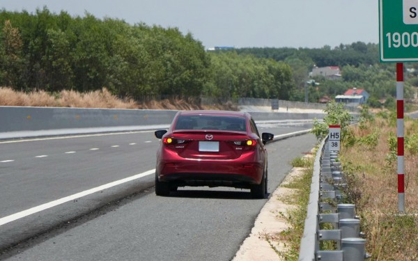 Cách xử lý khi gặp sự cố trên cao tốc: Cục CSGT hướng dẫn cụ thể