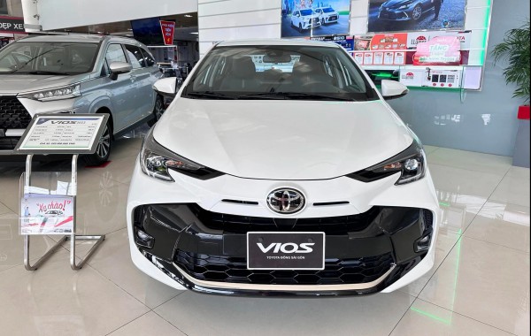 Chạy đua ưu đãi, xe sedan hạng B dưới 600 triệu tại Việt Nam 'đại hạ giá'