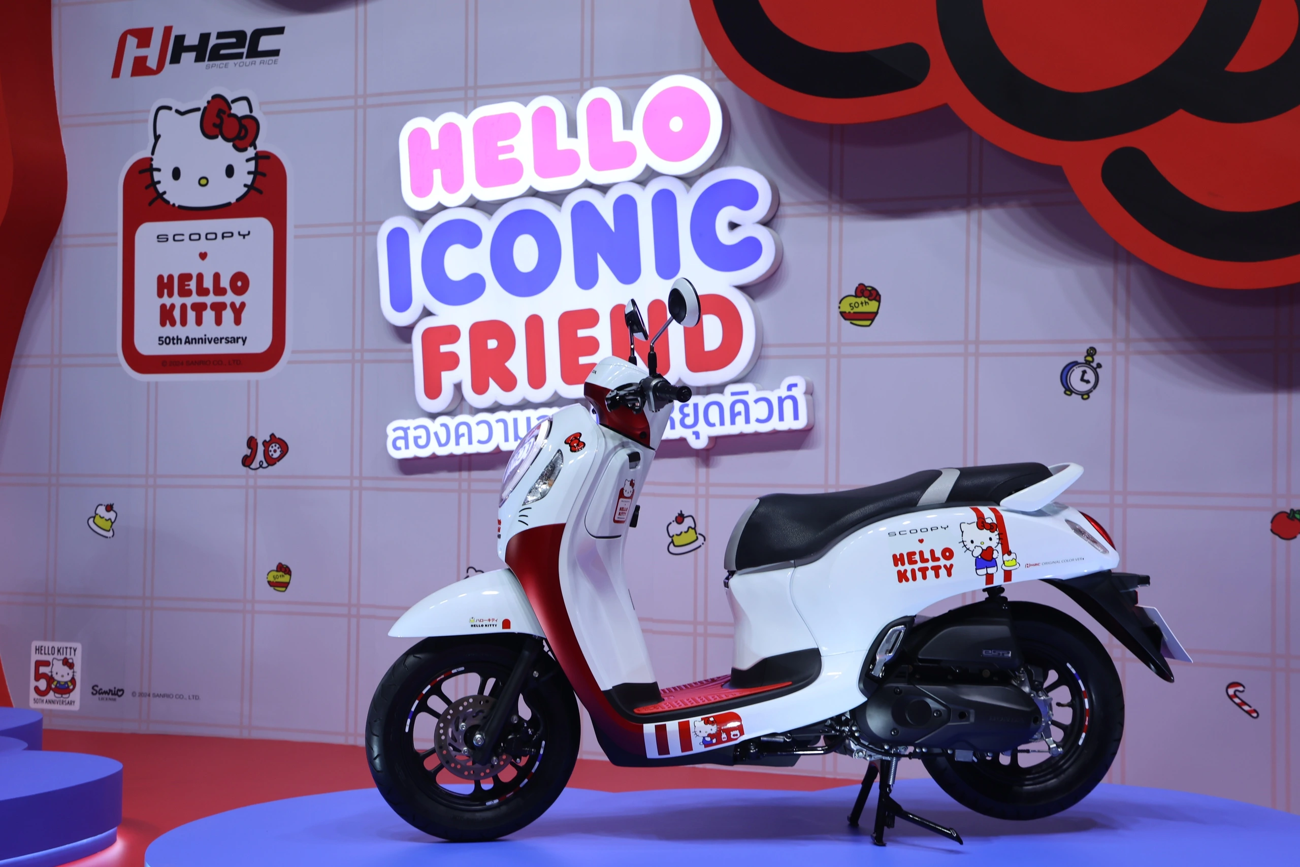 Chỉ sản xuất 2.000 xe, Honda Scoopy Hello Kitty về Việt Nam giá gần 90 triệu đồng Chỉ sản xuất 2.000 xe, Honda Scoopy Hello Kitty về Việt Nam giá gần 90 triệu đồng