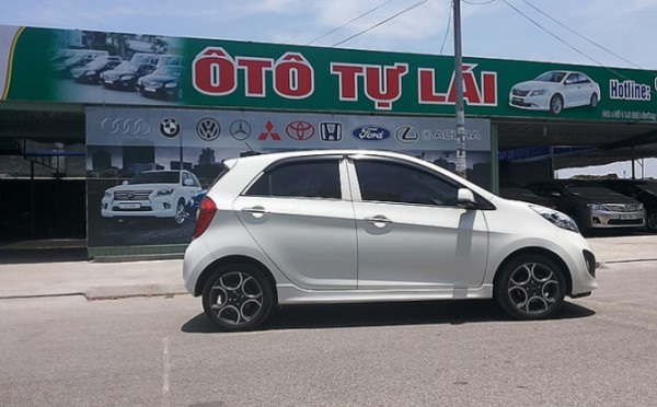 Cho thuê xe tự lái kèm tài xế bị phạt tới 30 triệu đồng Cho thuê xe tự lái kèm tài xế bị phạt tới 30 triệu đồng