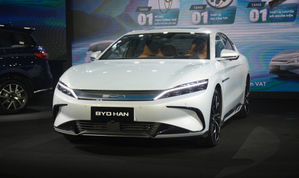 Dần 'lụi tàn' tại Việt Nam, xe sedan vẫn được ưa chuộng tại nhiều thị trường khác Dần 'lụi tàn' tại Việt Nam, xe sedan vẫn được ưa chuộng tại nhiều thị trường khác