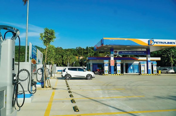 Dỡ rào cản để thị trường xe điện “bùng nổ” Dỡ rào cản để thị trường xe điện “bùng nổ”