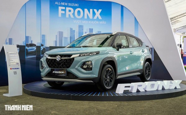 Doanh số thấp, Suzuki Fronx giảm giá 70 triệu kích cầu