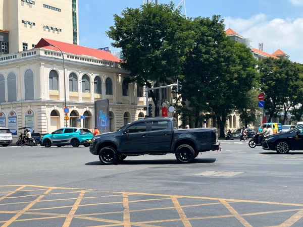 Ford Ranger XLS thuộc nhóm 'xe tải' rớt giá bao nhiêu sau 3 năm sử dụng?