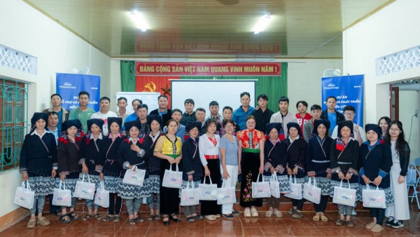 Ford Việt Nam triển khai tháng chăm sóc toàn cầu, cùng nhau xây đắp cộng đồng bền vững Ford Việt Nam triển khai tháng chăm sóc toàn cầu, cùng nhau xây đắp cộng đồng bền vững