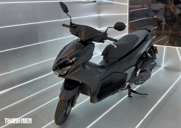 Giá bán tăng nhẹ, Honda Air Blade 2026 thay đổi gì?